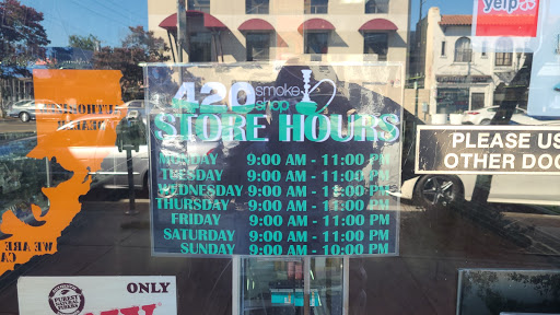 Tobacco Shop «420 Smoke Shop», reviews and photos, 428 E Santa Clara St, San Jose, CA 95112, USA