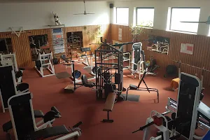Fitnessstudio Schwitzkasten image