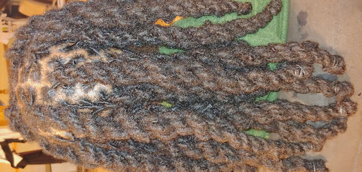 Hair Salon «Twisted Rootz Natural Hair Care Salon», reviews and photos, 2903 Oakland Ave, Greensboro, NC 27403, USA