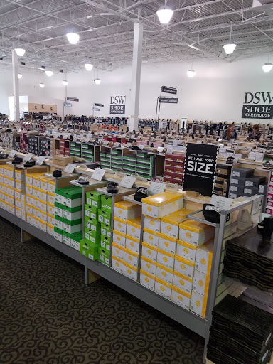 Shoe Store «DSW Designer Shoe Warehouse», reviews and photos, 375 E Altamonte Dr, Altamonte Springs, FL 32701, USA