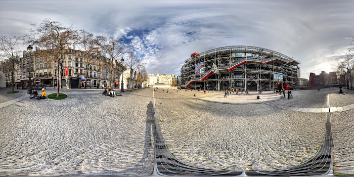 Cultural center near Hotel Montmartre