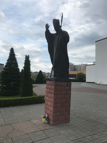 Пам'ятник Іванові Павлові ІІ, Львів