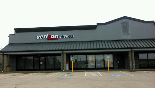 Cell Phone Store «Verizon», reviews and photos, 870 Rostraver Rd, Belle Vernon, PA 15012, USA