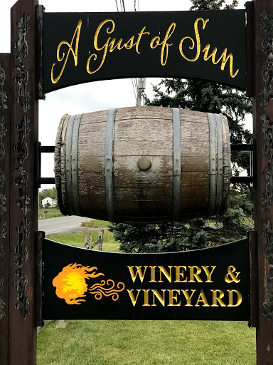 Winery «A Gust of Sun Winery & Vineyard», reviews and photos, 4515 Baer Rd, Ransomville, NY 14131, USA