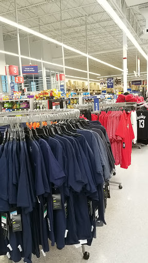 Sporting Goods Store «Academy Sports + Outdoors», reviews and photos, 6425 Garth Rd, Baytown, TX 77521, USA