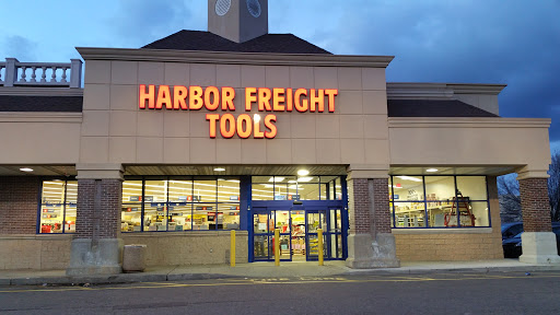 Hardware Store «Harbor Freight Tools», reviews and photos, 270 Peninsula Blvd, Hempstead, NY 11550, USA
