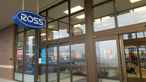 Clothing Store «Ross Dress for Less», reviews and photos, 11840 W 95th St, Overland Park, KS 66214, USA
