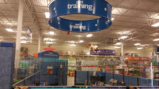 Pet Supply Store «PetSmart», reviews and photos, 650 Commerce Blvd, Scranton, PA 18519, USA
