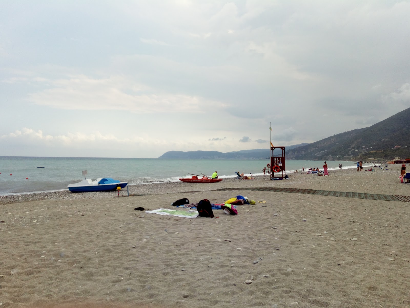 Photo de Capo Lena Beach - recommandé pour les voyageurs en famille avec des enfants