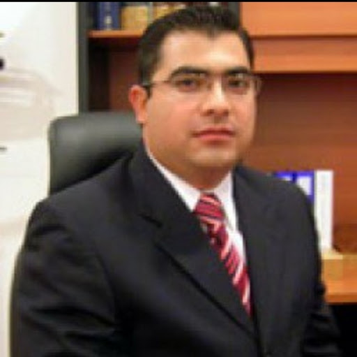 Dr. Luis Alberto Ramirez Lopez, Neurocirujano
