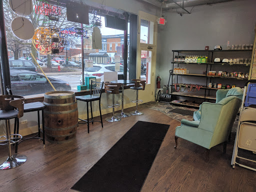 Liquor Store «The Craft Beer Store Libertyville», reviews and photos, 107 W Church St, Libertyville, IL 60048, USA