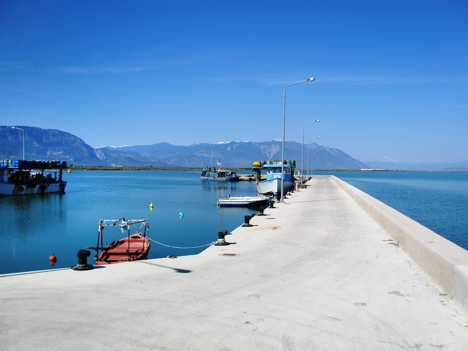 Foto de Molos beach área de servicios