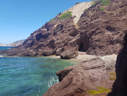Porto Raffa Beach'in fotoğrafı doğal alan içinde bulunmaktadır