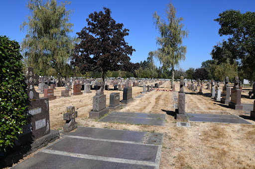 Funeral Home «Rose City Cemetery», reviews and photos, 5625 NE Fremont St, Portland, OR 97213, USA