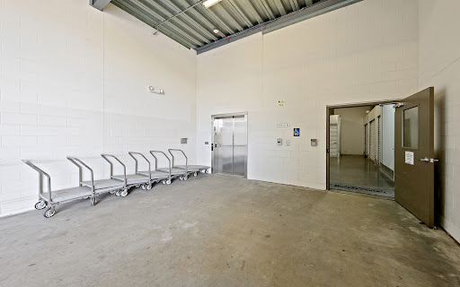 Self-Storage Facility «My Neighborhood Storage Center», reviews and photos, 7902 Winter Garden Vineland Rd, Windermere, FL 34786, USA