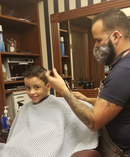 Barber Shop «Miles & Lyle Luxury Barbershop», reviews and photos, 19044 NE 29th Ave, Aventura, FL 33180, USA