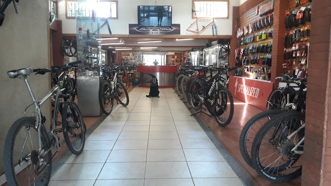 Opiniones de Altered Bikes - Specialized en Vitacura - Tienda de bicicletas