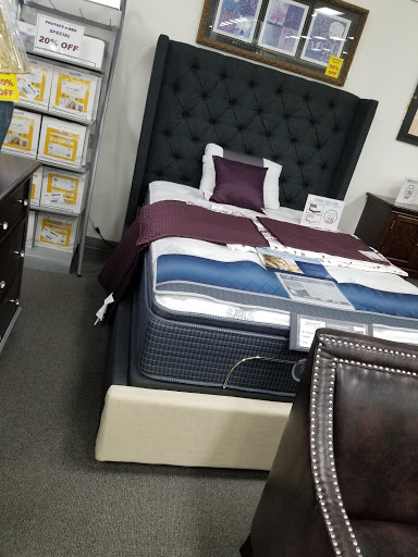 Furniture Store «Badcock Home Furniture & More of South Florida», reviews and photos, 3051 N Powerline Rd, Pompano Beach, FL 33069, USA