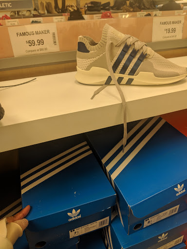 Department Store «Marshalls», reviews and photos, 425 Ernest W Barrett Pkwy NW, Kennesaw, GA 30144, USA