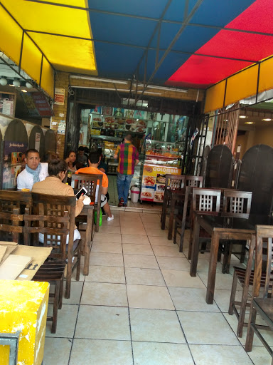 Restaurante Y Panaderia Villacolombia