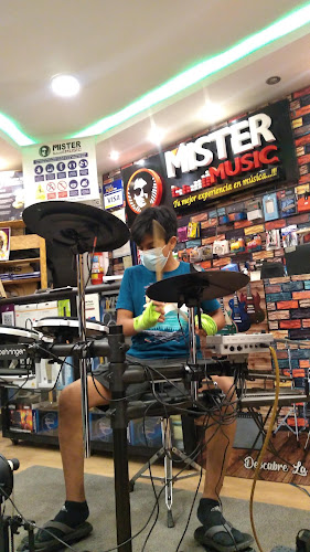 Opiniones de MISTER MUSIC en Chiclayo - Tienda de instrumentos musicales
