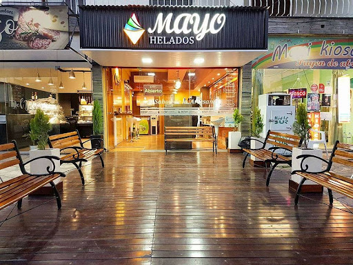 Heladeria & Cafeteria Mayo - Ice cream shop,Espresso bar,Pastry shop en Villa Carlos Paz