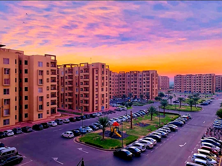 Tower 4 Bahria Apartment