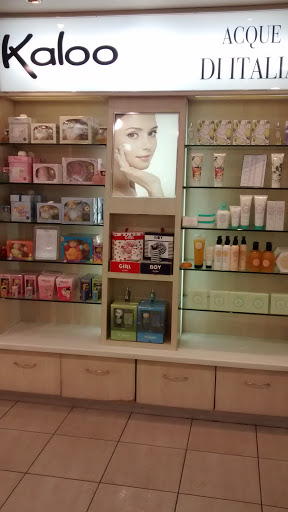 Nail products store Mendoza