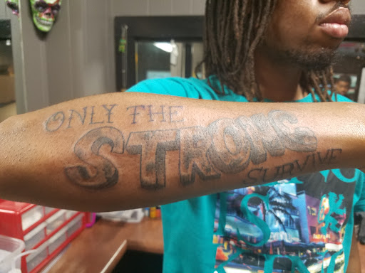 Tattoo Shop «Assassins Tattoo Shop», reviews and photos, 405 Reed Ave, Kalamazoo, MI 49001, USA