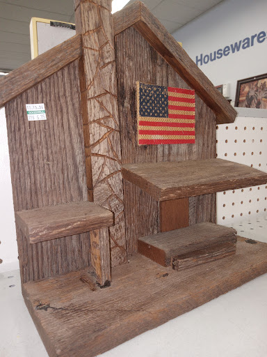 Thrift Store «Goodwill Colonial Heights Retail Store», reviews and photos