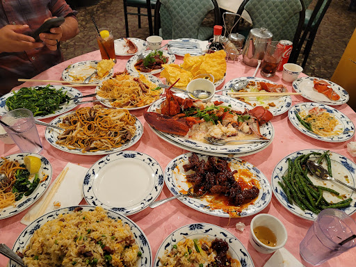 Town Sent Seafood Restaurant image