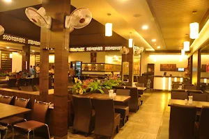 Mauli Veg Restaurant & Banquet Hall image