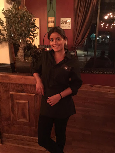 Wine Bar «Mouse Trap Cafe Wine and Cheese Bar, Full Bar», reviews and photos, 203 Broadway, Amityville, NY 11701, USA