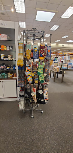 Book Store «Schuler Books & Music», reviews and photos, 2660 28th St SE, Grand Rapids, MI 49512, USA