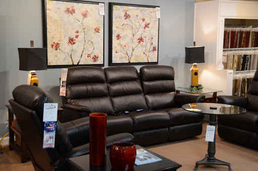 Furniture Store «D.T. McCall & Sons», reviews and photos, 1300 S Jefferson Ave, Cookeville, TN 38506, USA