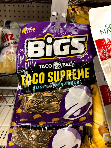 Dollar Store «Dollar Tree», reviews and photos, 8 Newbury St #1b, Danvers, MA 01923, USA