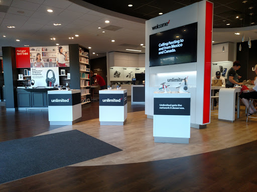 Cell Phone Store «Verizon», reviews and photos, 2 Bel Air S Pkwy, Bel Air, MD 21015, USA