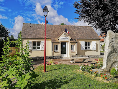 Mairie de Saint Germain sur Ecole à Saint-Germain-sur-École