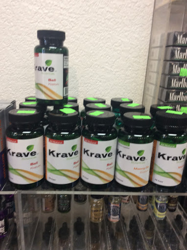 Tobacco Shop «Smokin Hot Smoke Shop», reviews and photos, 870 E Foothill Blvd, Upland, CA 91786, USA