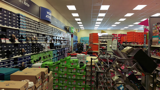 Shoe Store «Shoe Carnival», reviews and photos, 3247 N Pleasantburg Dr, Greenville, SC 29609, USA