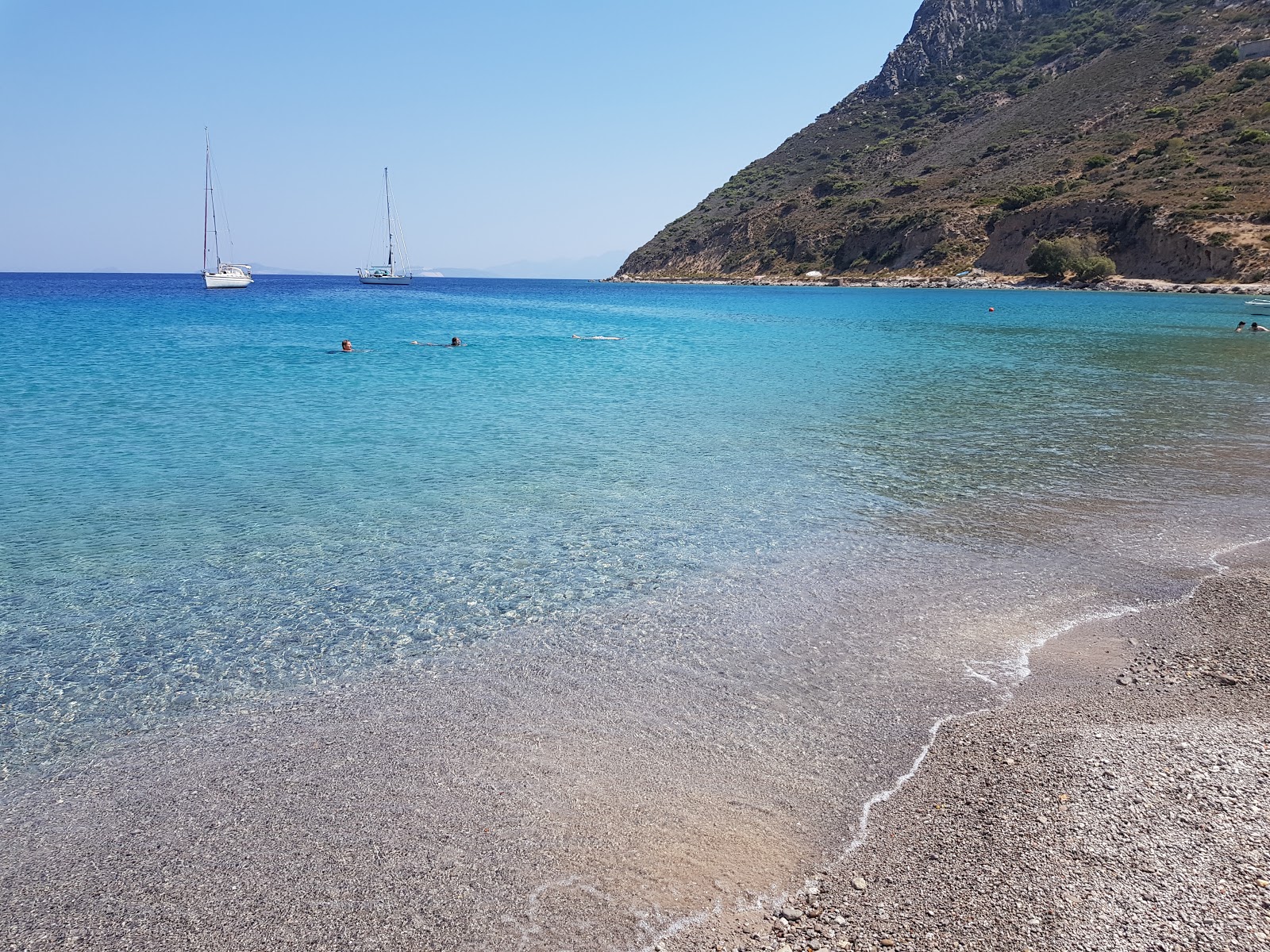 Kefalos Beach II'in fotoğrafı geniş ile birlikte