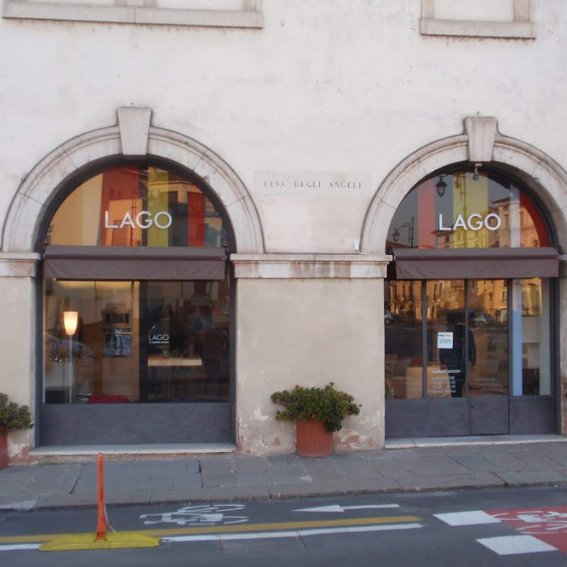 LAGO Store Vicenza by Malfatti Zorzan