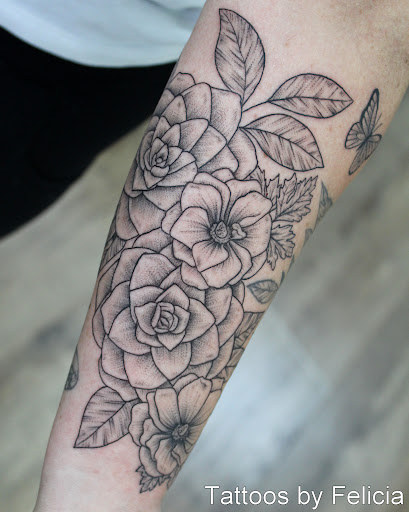 Explore live free or die tattoo ideas, creative tattoo ideas in Fort Myers, available at Tiger Lotus Tattoo and Piercing