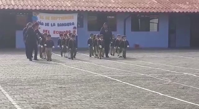 Opiniones de Escuela Católica Manuel Tobar en Quito - Escuela