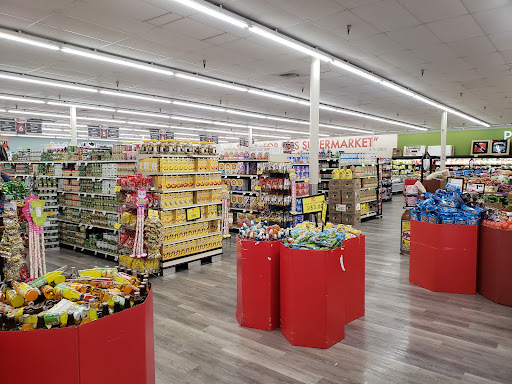 Supermarket «Rowes Supermarket», reviews and photos, 8595 Beach Blvd #329, Jacksonville, FL 32216, USA