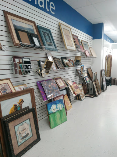 Thrift Store «Goodwill Industries of Kansas», reviews and photos, 5525 W Central Ave, Wichita, KS 67212, USA