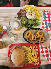 Plats et boissons du Restaurant de hamburgers La Kantine Tarbes - Burger Tarbes - n°15