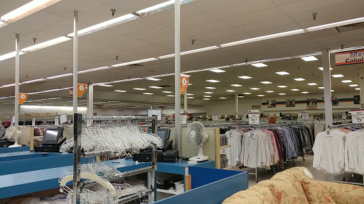 Thrift Store «Goodwill of North Georgia: Kennesaw Store and Donation Center», reviews and photos, 2500 Cobb Pkwy N, Kennesaw, GA 30152, USA