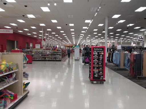 Department Store «Target», reviews and photos, 530 Randall Rd, South Elgin, IL 60177, USA