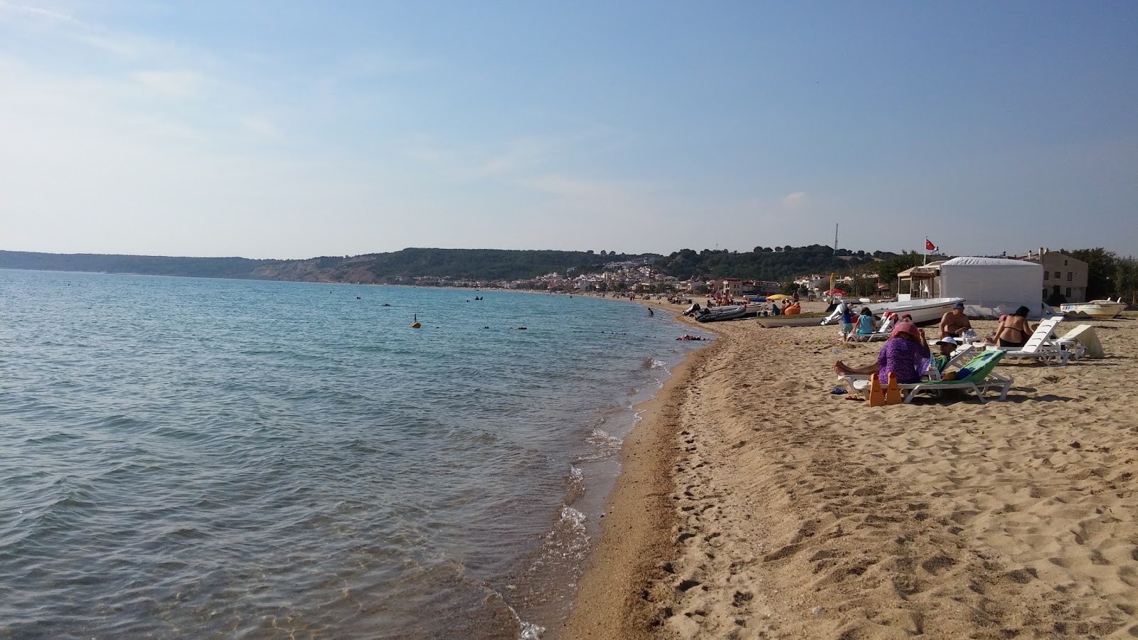 Foto von Erikli Strand mit langer gerader strand